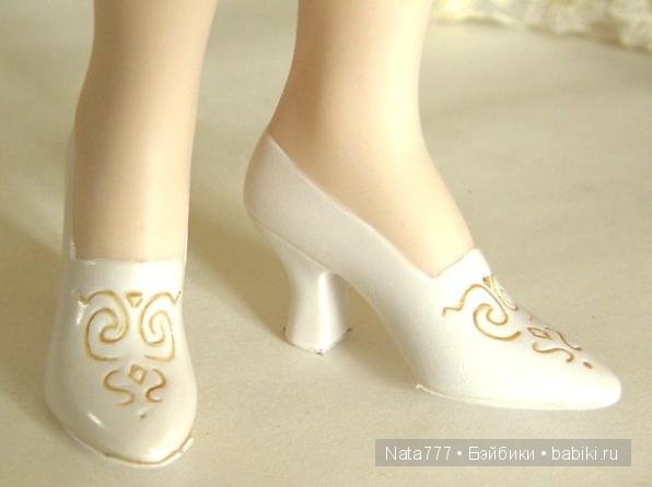 Роскошная фарфоровая кукла от Франклин Минт Принцесса Александра