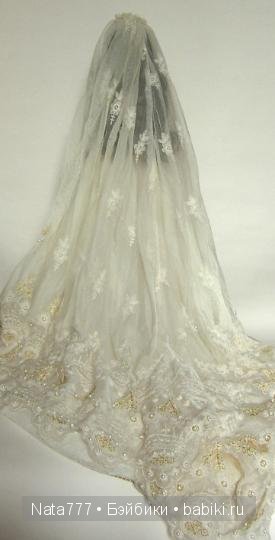 Роскошная фарфоровая кукла от Франклин Минт Принцесса Александра (фото 7)