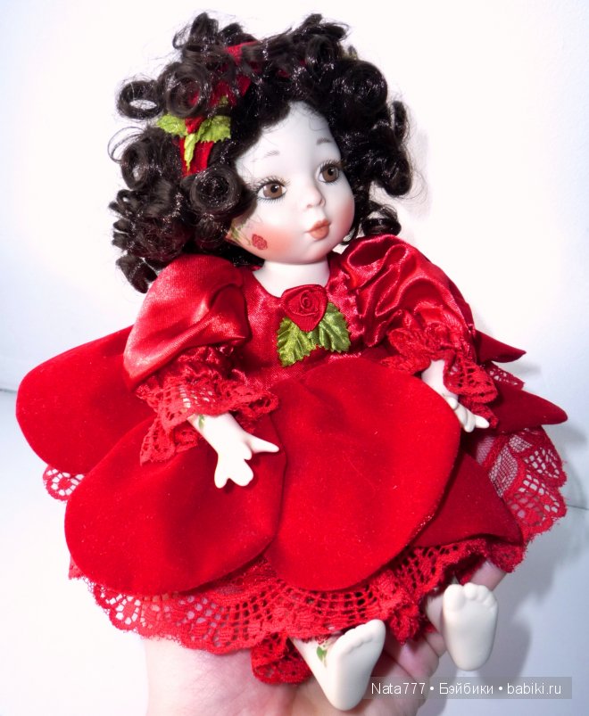 Прекрасная роза, фарфоровая кукла от Мари Осмонд