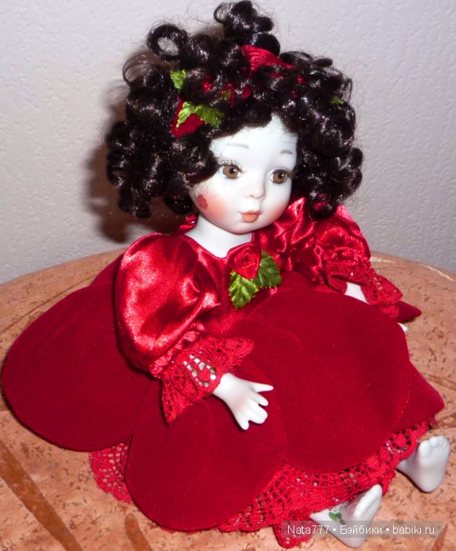 Прекрасная роза, фарфоровая кукла от Мари Осмонд (фото 3)