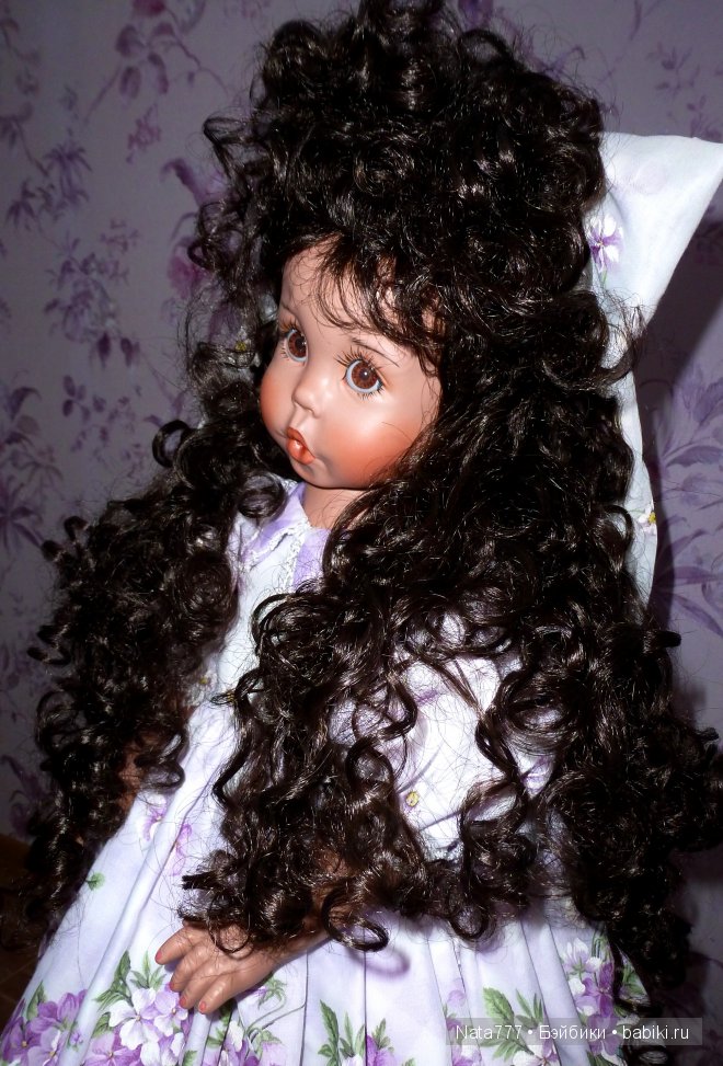Роскошная и очаровательная фарфоровая кукла от Линды Рик (фото 4)