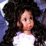 Роскошная и очаровательная фарфоровая кукла от Линды Рик