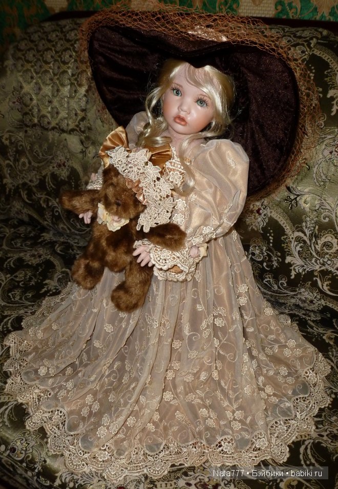 "Прекрасная незнакомка" фарфоровая кукла от Линды Рик (фото 2)