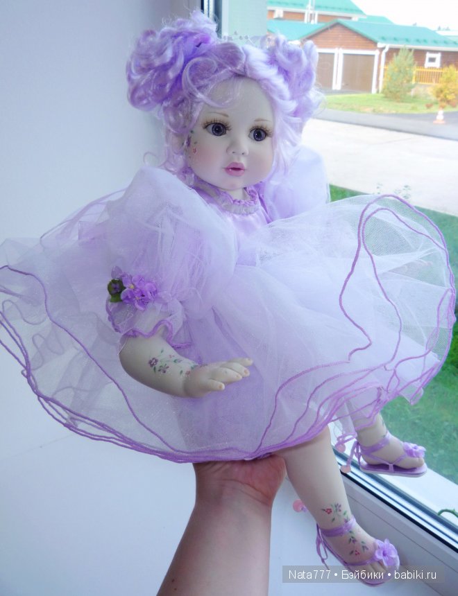 "Sabrina" фарфоровая кукла от Мари Осмонд (фото 2)