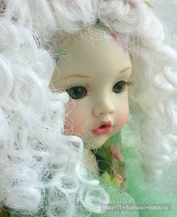 Прекрасная Табита фарфоровая кукла (фото 6)