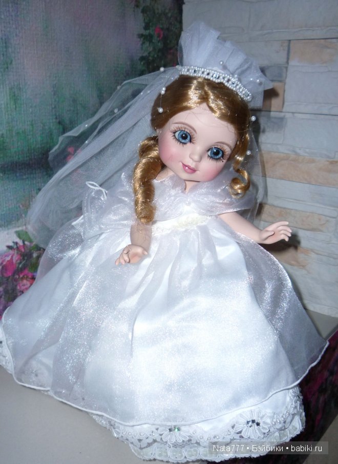 "Невеста" Фарфоровая кукла от Мари Осмонд (фото 2)