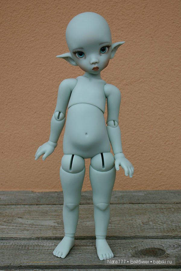 Потрясающая кукла открылся преордер Linda Elf in grey skin by Linda Macario (фото 6)