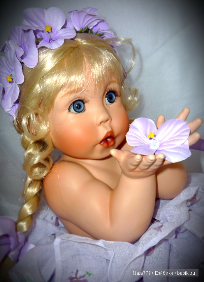 Прекрасная Веолет, фарфоровая кукла от Сидни Рольф