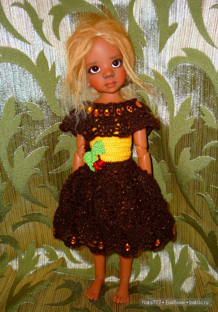 Краски осени нового наряд для кукол Kaye Wiggs (фото 2)