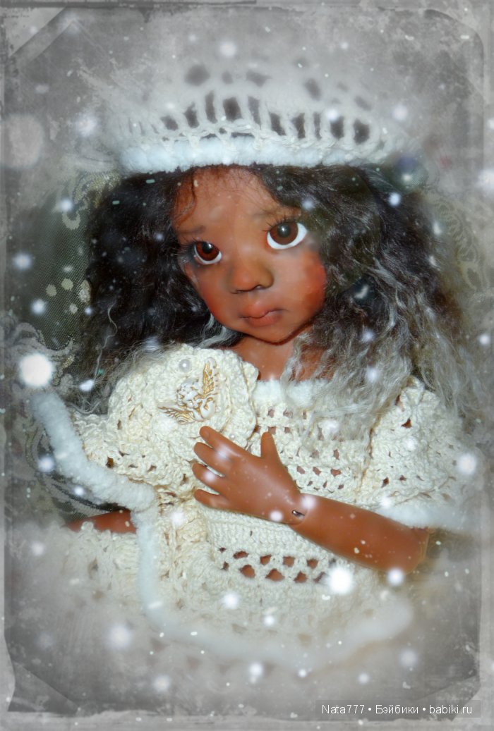 "Нежное очарование" Новый наряд для кукол Kaye Wiggs