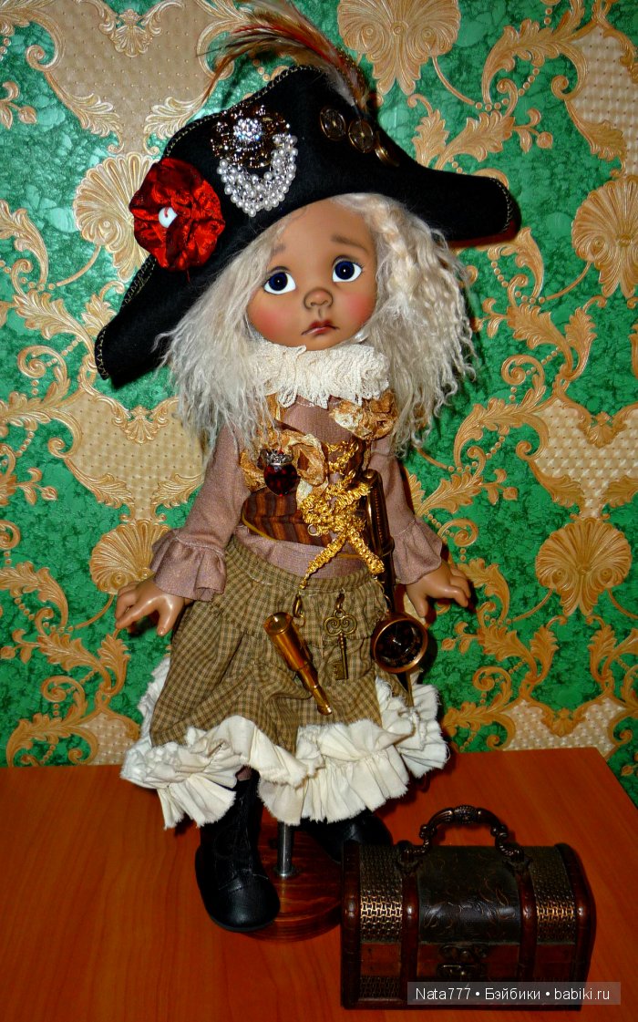 OOAK Chocolate Wendy as "Captain of the High Seas!" by Nikki Britt (фото 2)