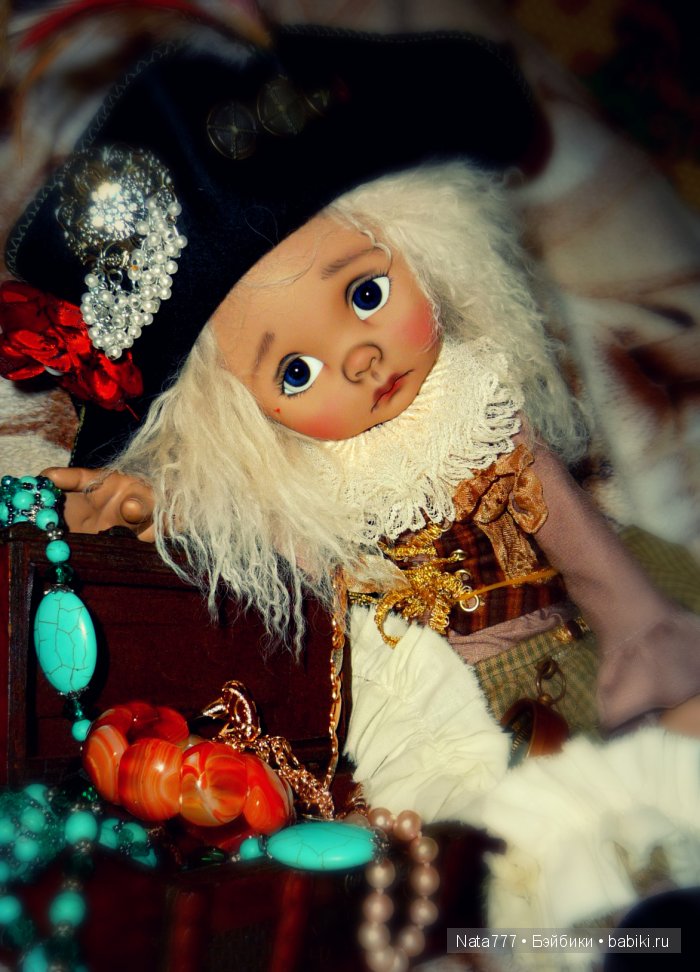 OOAK Chocolate Wendy as "Captain of the High Seas!" by Nikki Britt (фото 3)