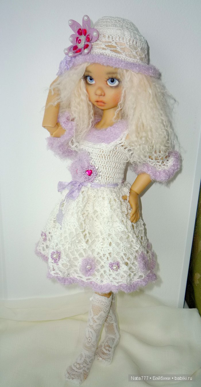 Нежная и милая Грэйси в новом наряде (фото 5)