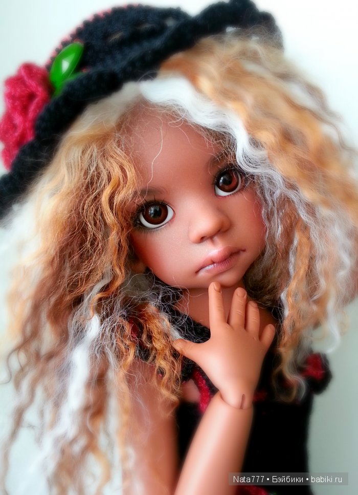 Праздничный наряд для кукол Kaye Wiggs (фото 4)