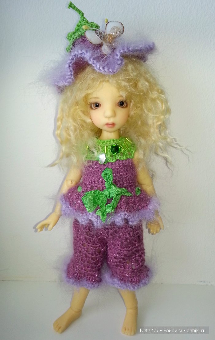 Первый весенний цветочек красоты в день 8 марта (фото 2)