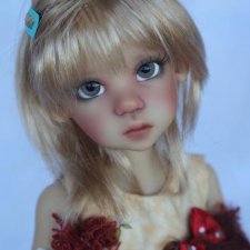 Открыт преордер на потрясающую Мисси в солнечном цвете от Kaye Wiggs