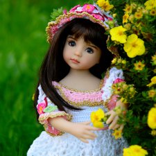 Очаровательная Изабель в райском саду