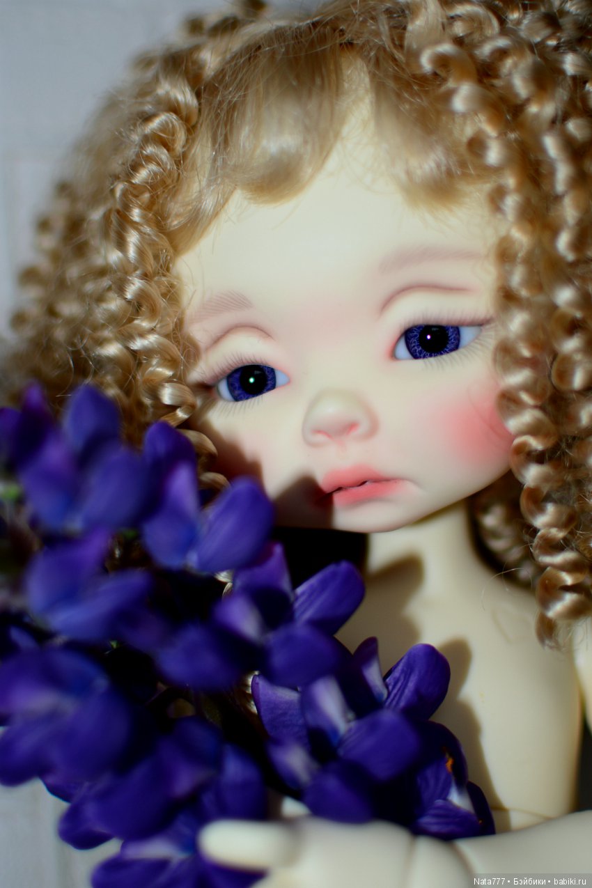 Грустная и сказочная Phoebe от Никки Бритт