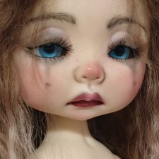 Phoebe from Nikki Britt