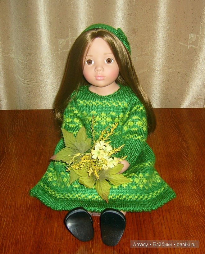 Зеленое платье с орнаментом для малышки Готс