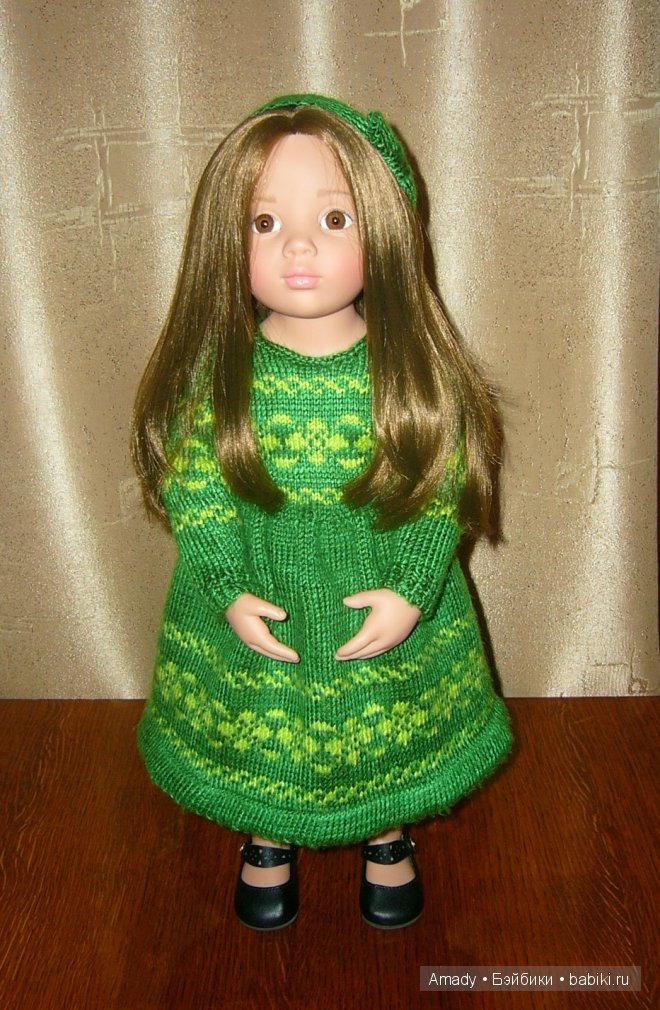 Зеленое платье с орнаментом для малышки Готс