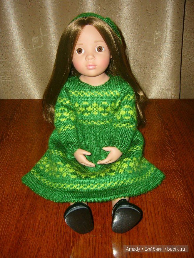 Зеленое платье с орнаментом для малышки Готс