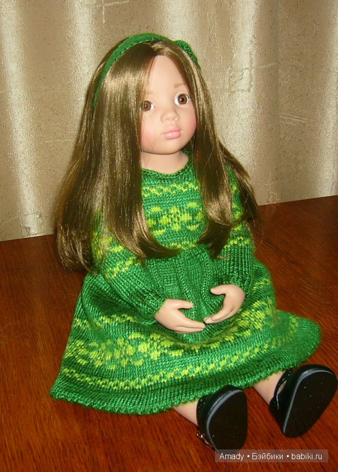 Зеленое платье с орнаментом для малышки Готс