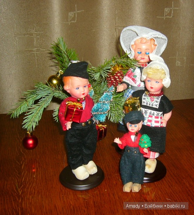 Поздравление с Рождеством от моих винтажных куколок