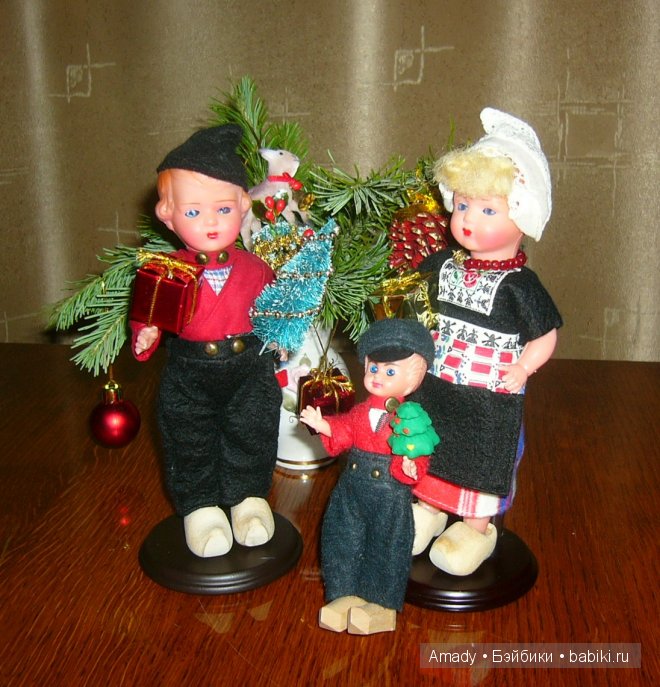 Поздравление с Рождеством от моих винтажных куколок