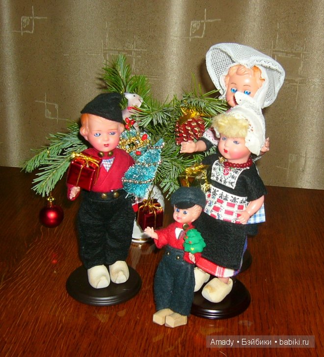 Поздравление с Рождеством от моих винтажных куколок