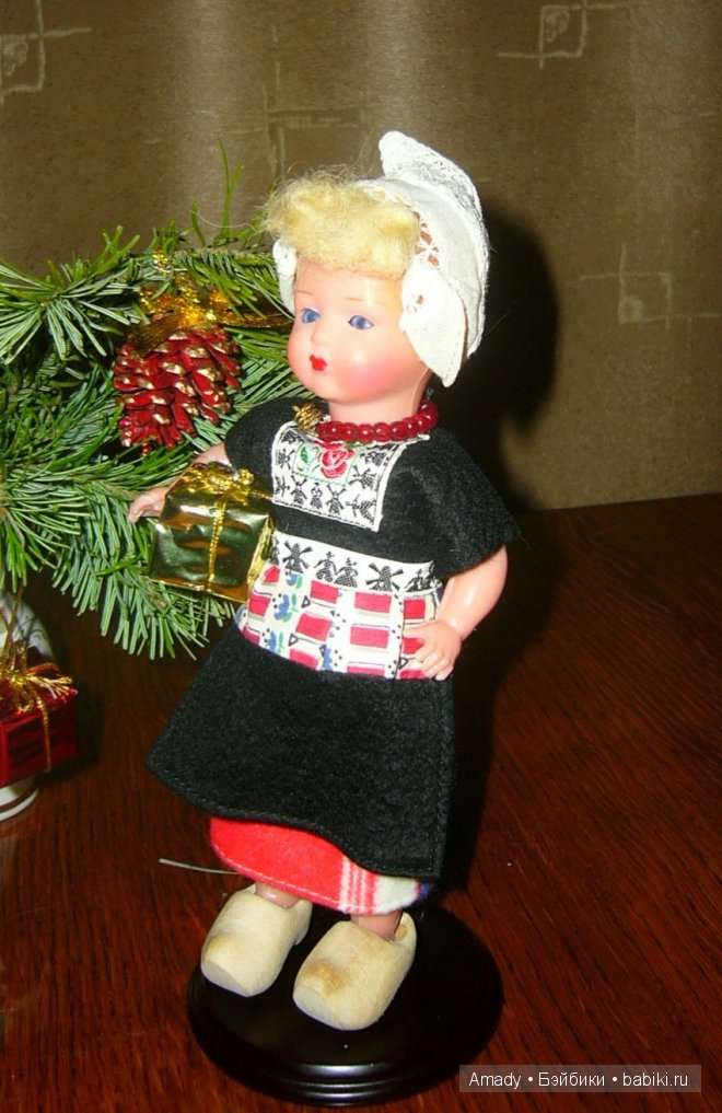 Поздравление с Рождеством от моих винтажных куколок