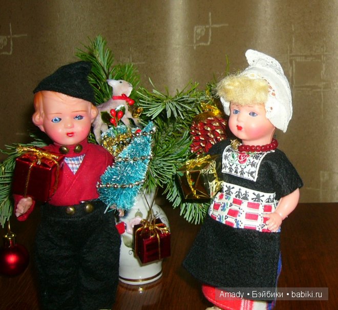 Поздравление с Рождеством от моих винтажных куколок