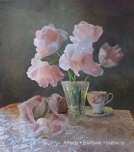 Клара собирается на бал или новое платье для маленькой принцессы