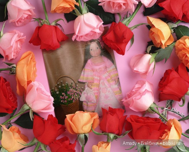 Клара собирается на бал или новое платье для маленькой принцессы