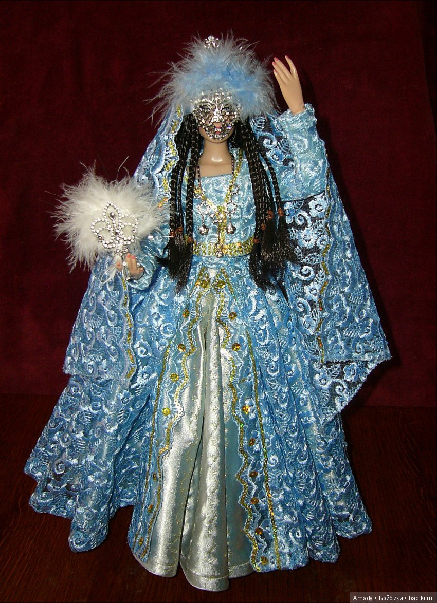 Венецианский карнавальный костюм