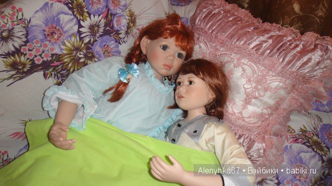 "Пижамные" сестрички от Кристин Оранж