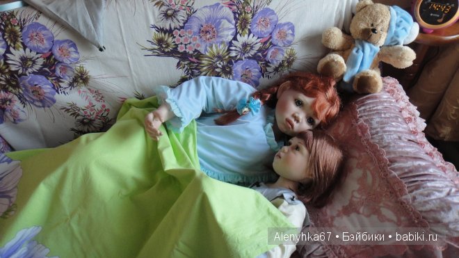 "Пижамные" сестрички от Кристин Оранж