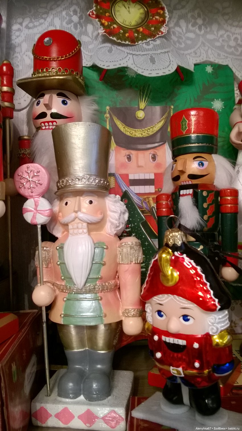 Новогодний парад Щелкунчиков