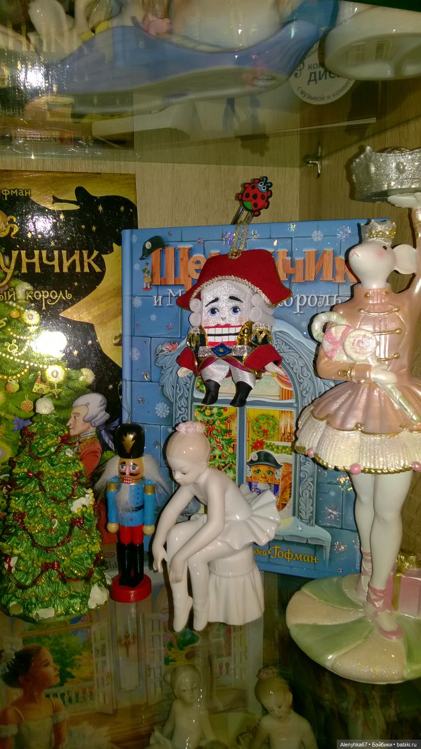 Новогодний парад Щелкунчиков