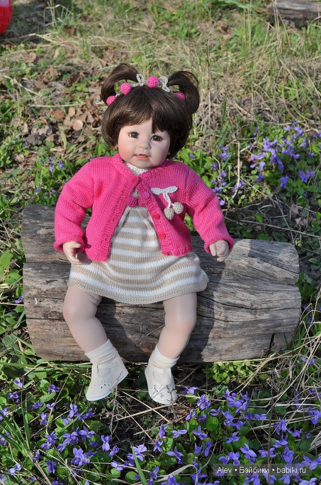 Чем проще, тем красивее... Одежда для кукол Адора (фото 3)