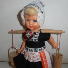 Итальянская кукла Querzola, Marco в голландском костюме