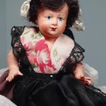 Миниатюрная куколка Petitcollin.Рост 9 см.Целлулоид