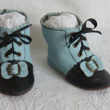 Сапожки для антикварной куклы