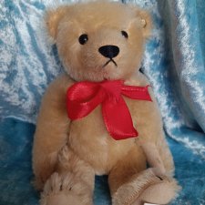 Медведь Steiff