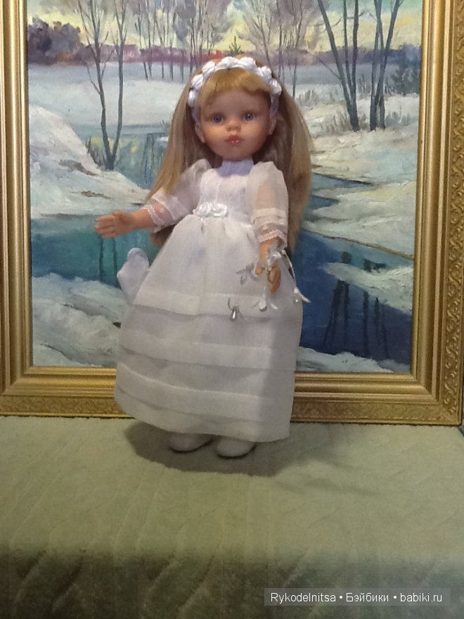 Белокурая красавица на расхват (фото 4)