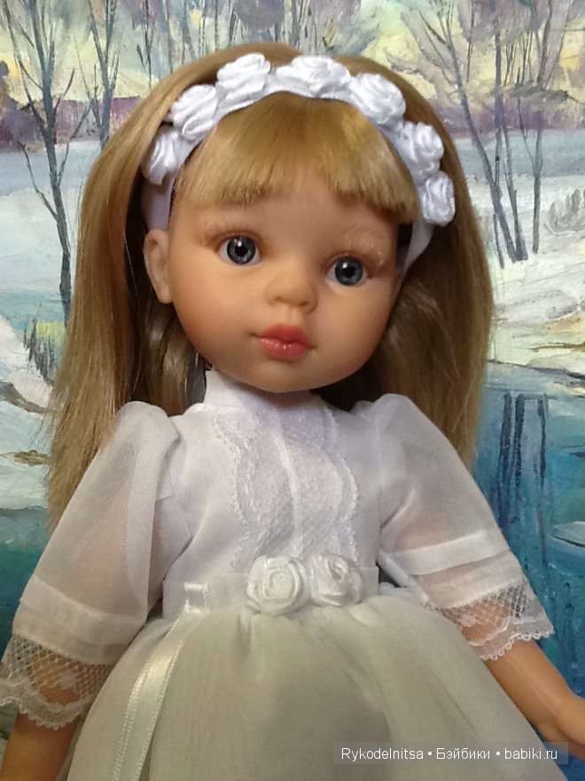 Белокурая красавица на расхват (фото 3)