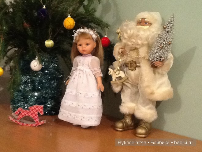 Белые розы в клюкве — Одежда и обувь для кукол своими руками: фото (фото 3)