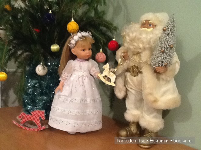 Белые розы в клюкве — Одежда и обувь для кукол своими руками: фото (фото 4)