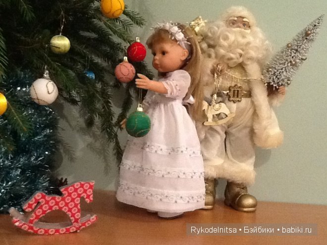 Белые розы в клюкве — Одежда и обувь для кукол своими руками: фото (фото 2)