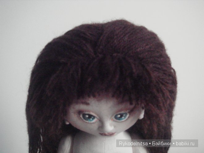 Как сделать волосы текстильной куколке - Мастер класс | Бэйбики Как сделать волосы текстильной куколке - Мастер класс